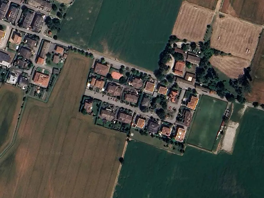 Immagine 8 di Villa in vendita  in Via Guido Rossa  a Collecchio