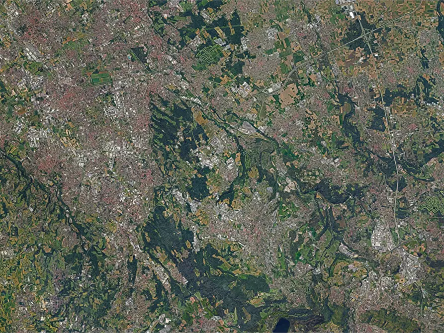 Immagine 19 di Porzione di casa in vendita  in Via Giorgio La Pira a Cabiate