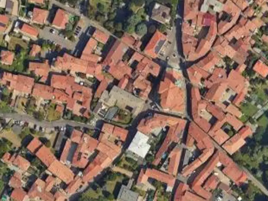 Immagine 19 di Appartamento in vendita  in Via Monte Grappa a Caronno Varesino