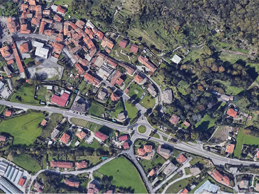 Immagine 11 di Appartamento in vendita  in Via Carrobbio a Valbrona