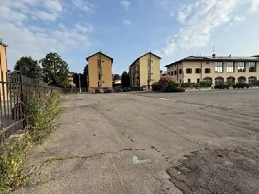 Immagine 8 di Capannone industriale in vendita  in Via Giuseppe Greppi a Casatenovo