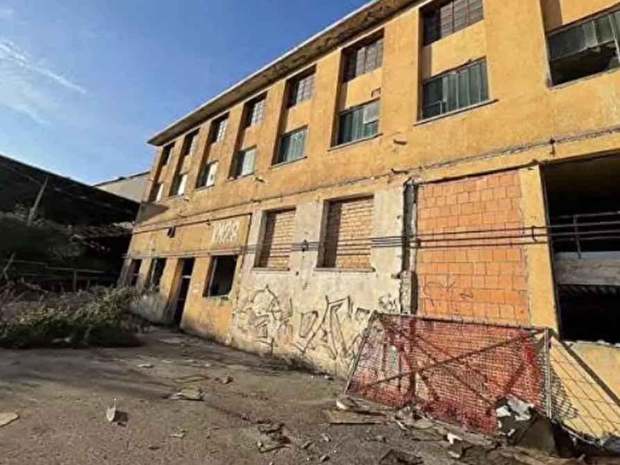 Immagine 10 di Capannone industriale in vendita  in Via Giuseppe Greppi a Casatenovo