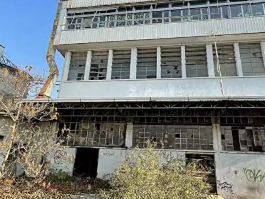 Immagine 12 di Capannone industriale in vendita  in Via Giuseppe Greppi a Casatenovo