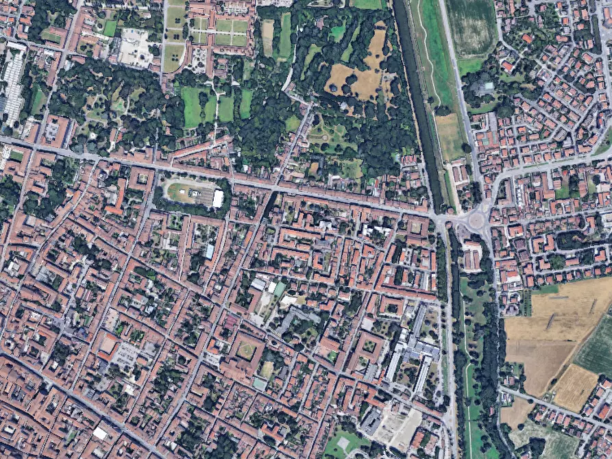 Immagine 7 di Appartamento in vendita  in Via renata di francia a Ferrara