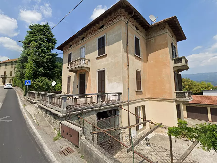 Immagine 13 di Appartamento in vendita  in Via C. Cantù a Olgiate Molgora