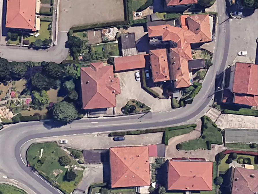 Immagine 19 di Appartamento in vendita  in Via C. Cantù a Olgiate Molgora