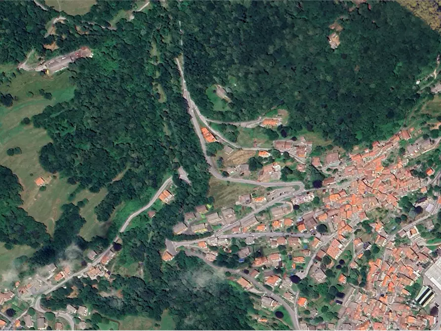 Immagine 26 di Casa bifamiliare in vendita  in Via Monte San Primo  a Sormano