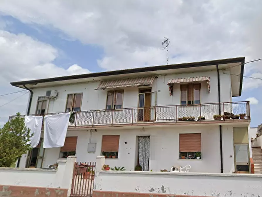 Immagine 5 di Appartamento in vendita  in Via curiel eugenio a Porto Tolle