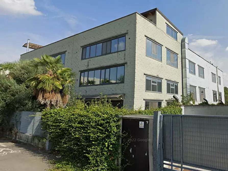 Immagine 5 di Capannone industriale in vendita  in Via Maestri del Lavoro a Cislago