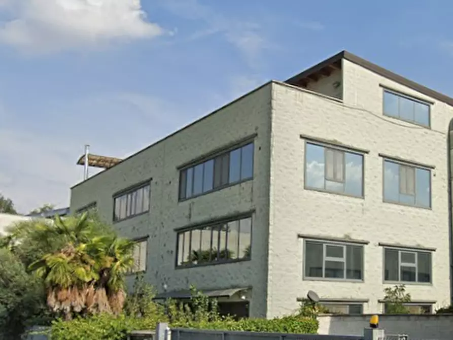 Immagine 6 di Capannone industriale in vendita  in Via Maestri del Lavoro a Cislago