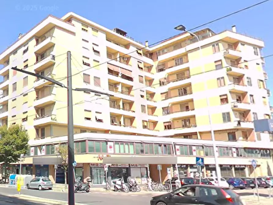 Immagine 1 di Appartamento in vendita  in Via Novoli a Firenze