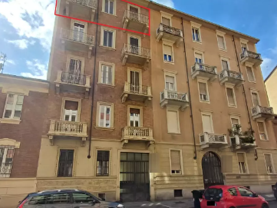 Immagine 3 di Appartamento in vendita  in Via Beaulard a Torino