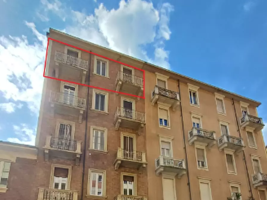 Immagine 4 di Appartamento in vendita  in Via Beaulard a Torino