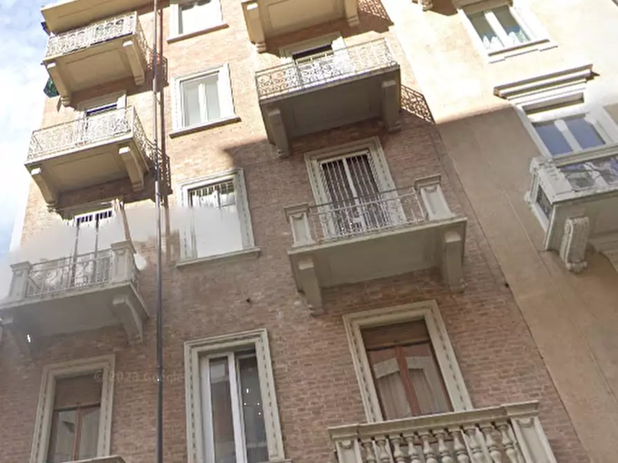 Immagine 8 di Appartamento in vendita  in Via Beaulard a Torino