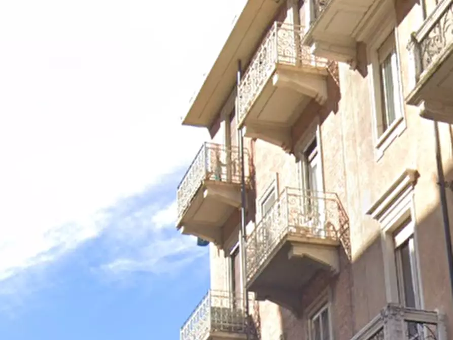 Immagine 21 di Appartamento in vendita  in Via Beaulard a Torino