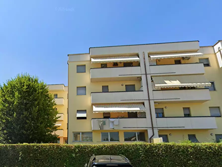 Immagine 1 di Appartamento in vendita  in Via Ludovico D'Aragona a Pistoia
