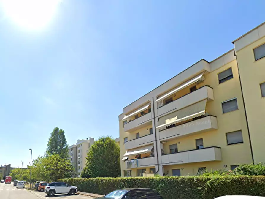 Immagine 17 di Appartamento in vendita  in Via Ludovico D'Aragona a Pistoia