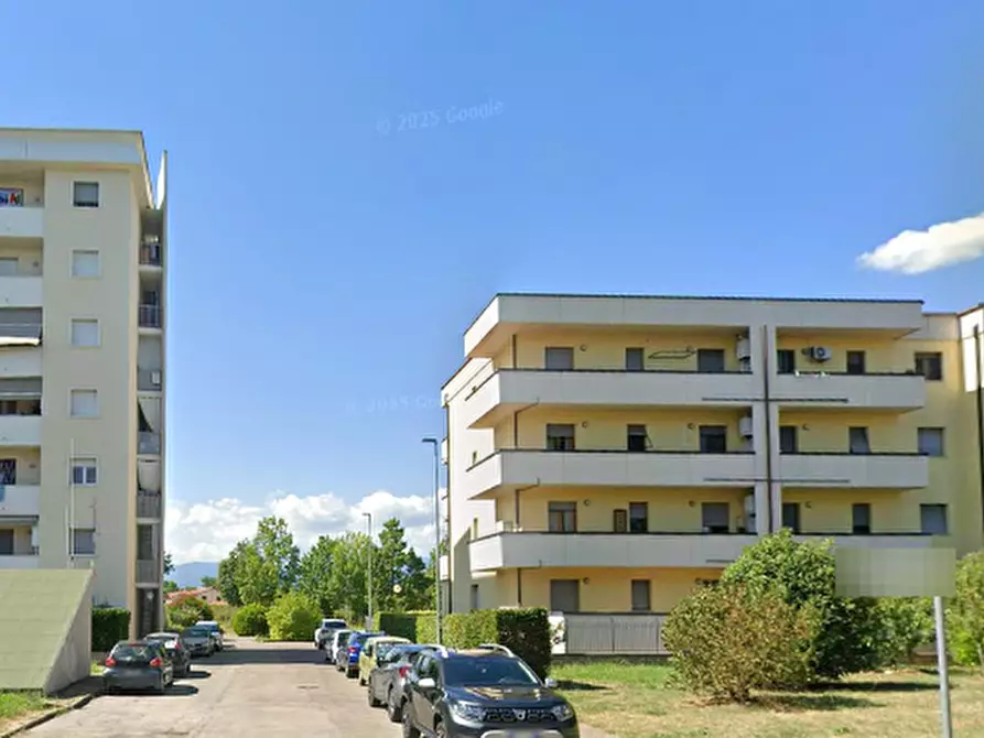 Immagine 23 di Appartamento in vendita  in Via Ludovico D'Aragona a Pistoia