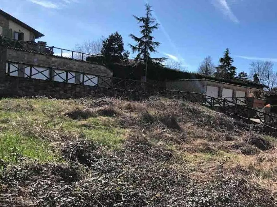 terreno edificabile in vendita a Gazzola