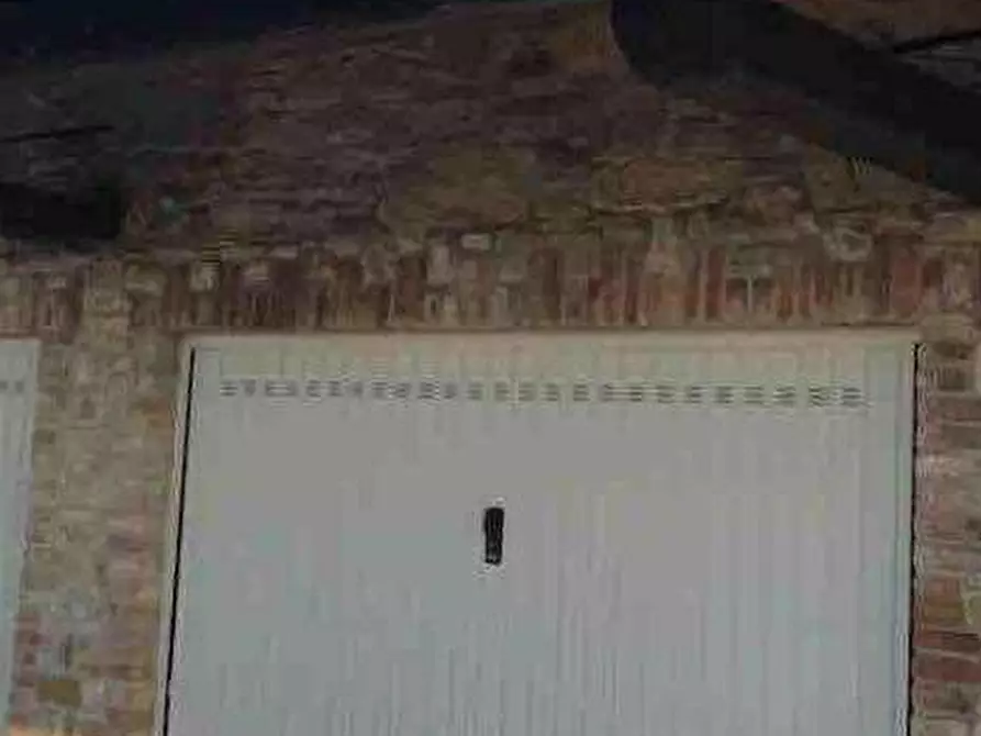 Immagine 1 di Garage in vendita  in Località Boffalora  a Gazzola