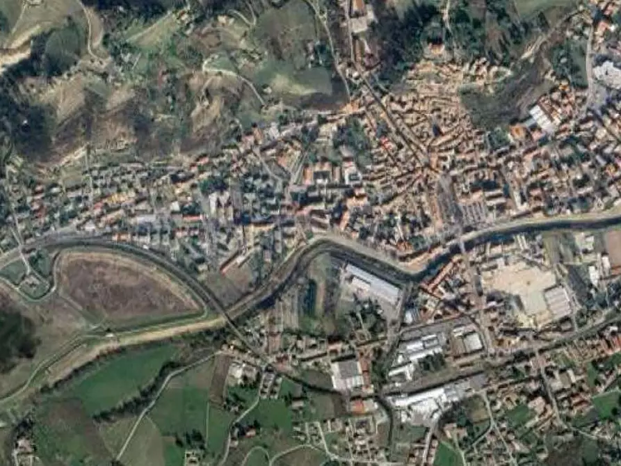 Immagine 9 di Garage in vendita  in Strada Gherzi a Canelli