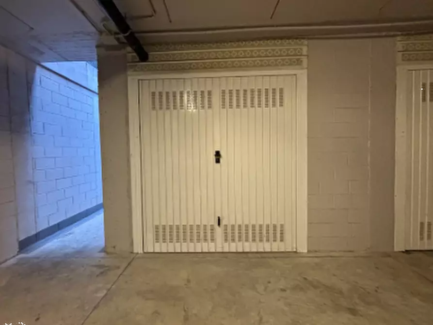 Immagine 3 di Appartamento in vendita  in Via Umberto Giordano a Cologno Monzese