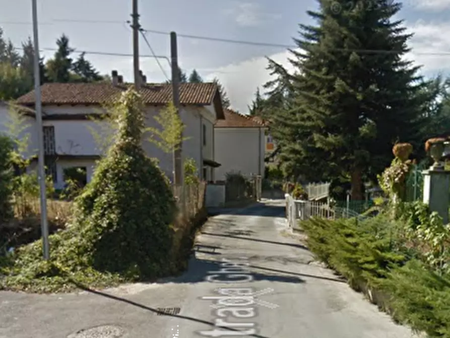 Immagine 4 di Garage in vendita  in Strada Gherzi a Canelli