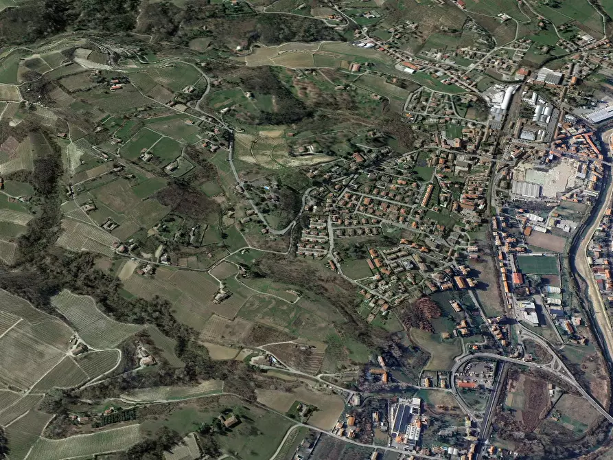 Immagine 7 di Garage in vendita  in Strada Gherzi a Canelli