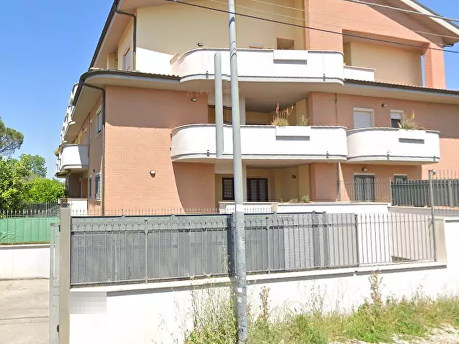 Immagine 12 di Appartamento in vendita  in Via Riola Sardo a Roma