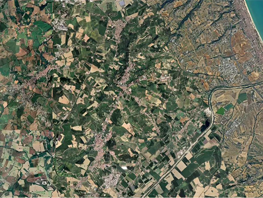 Immagine 4 di Laboratorio in vendita  in Via Giordano Bruno  a Sant'elpidio A Mare