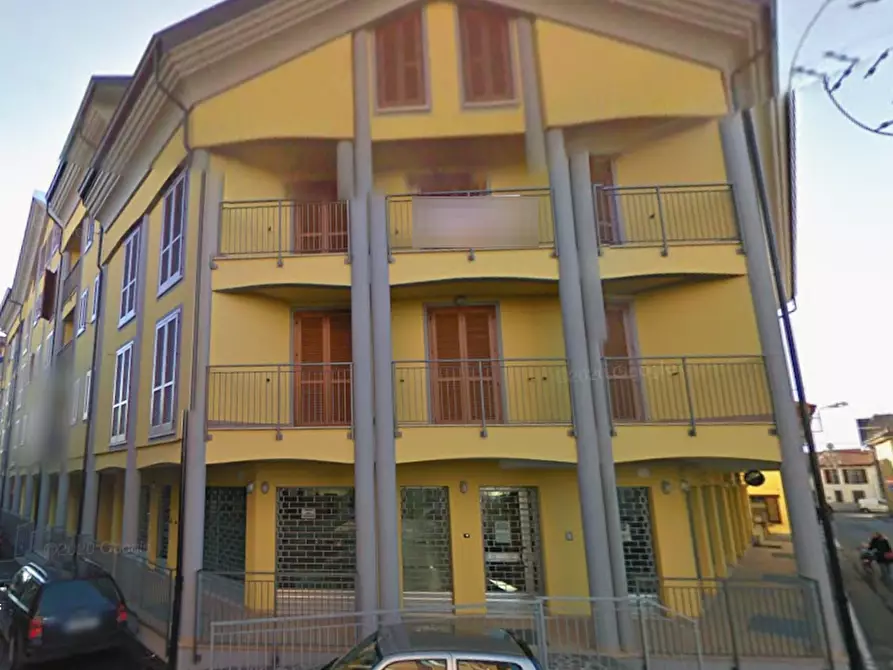 Immagine 6 di Appartamento in vendita  in  Via Marconi  a Roncello