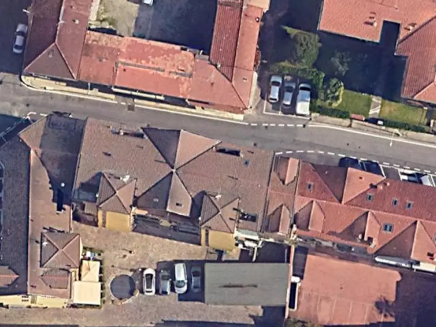 Immagine 8 di Appartamento in vendita  in  Via Marconi  a Roncello