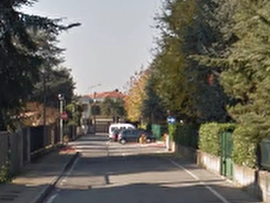 Immagine 7 di Casa bifamiliare in vendita  in Via G.Verdi a Roncello