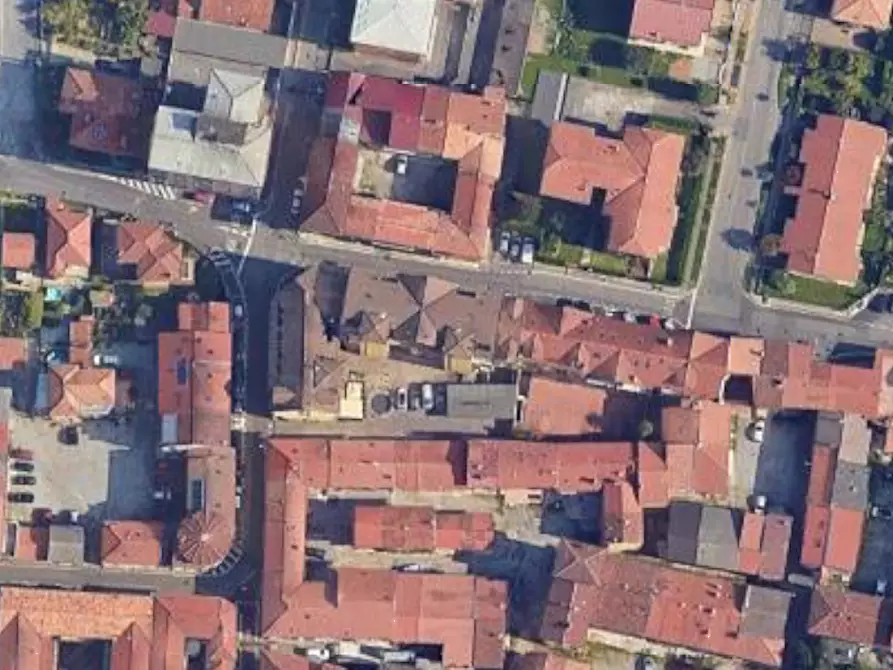 Immagine 11 di Appartamento in vendita  in  Via Marconi  a Roncello