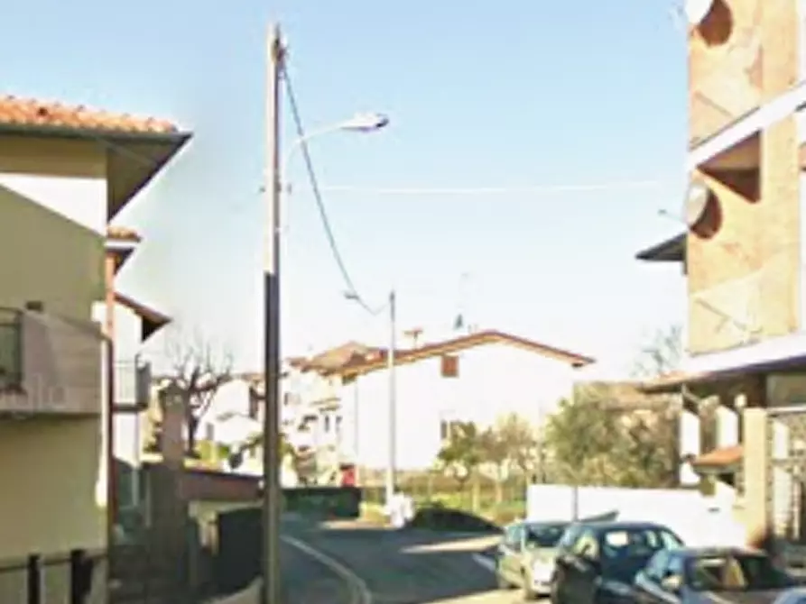 Immagine 14 di Appartamento in vendita  in  Via Marconi  a Roncello