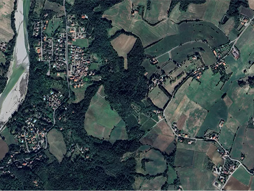 Immagine 16 di Appartamento in vendita  in Via C. Farini a Rivergaro