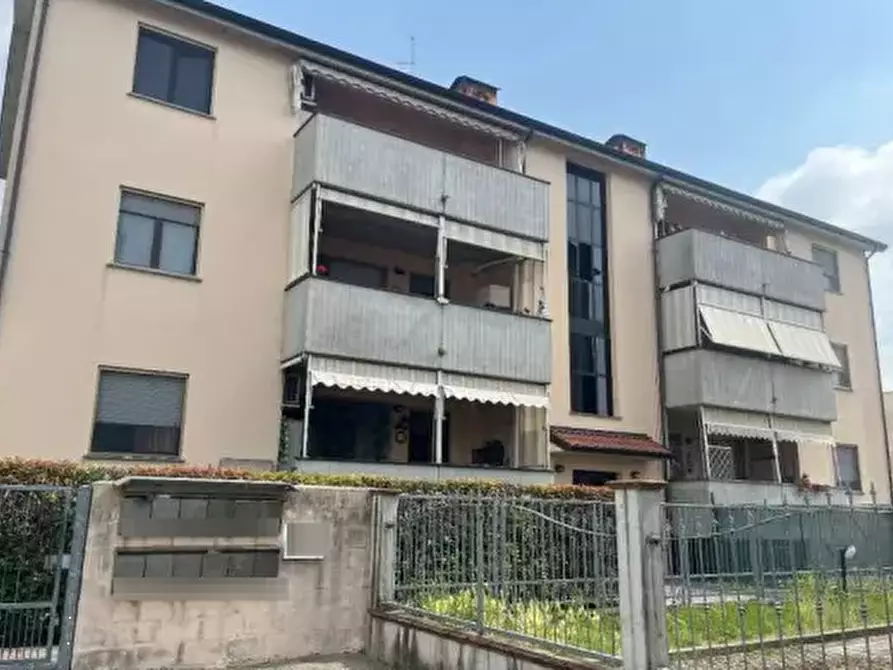 Immagine 1 di Appartamento in vendita  in Via Napoli a Colorno