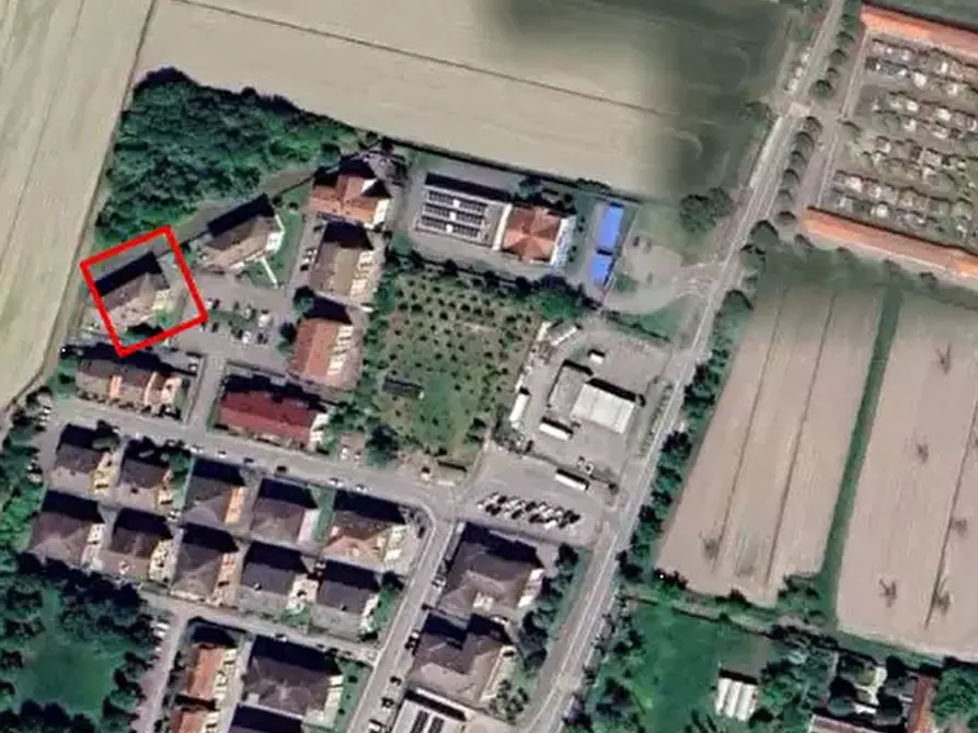 Immagine 4 di Appartamento in vendita  in Via Napoli a Colorno