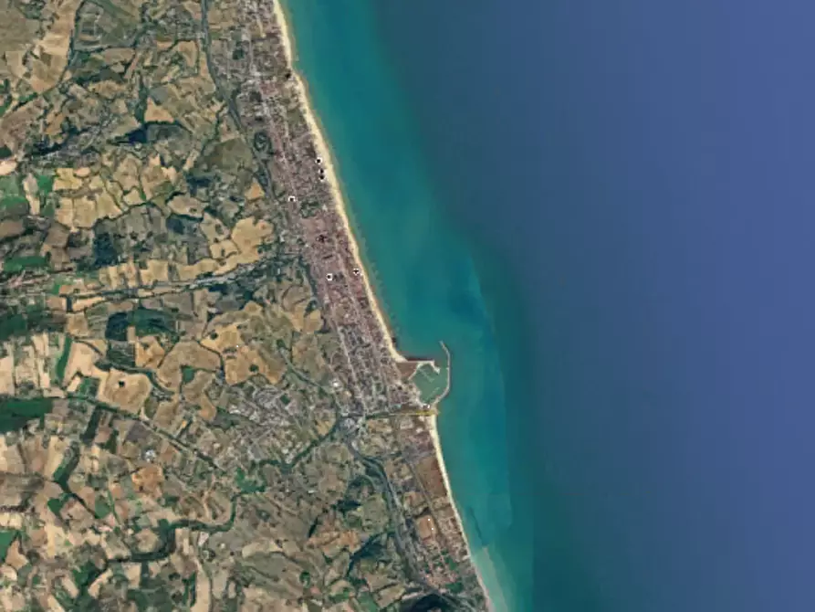 Immagine 5 di Laboratorio in vendita  in Via Giordano Bruno a Sant'elpidio A Mare