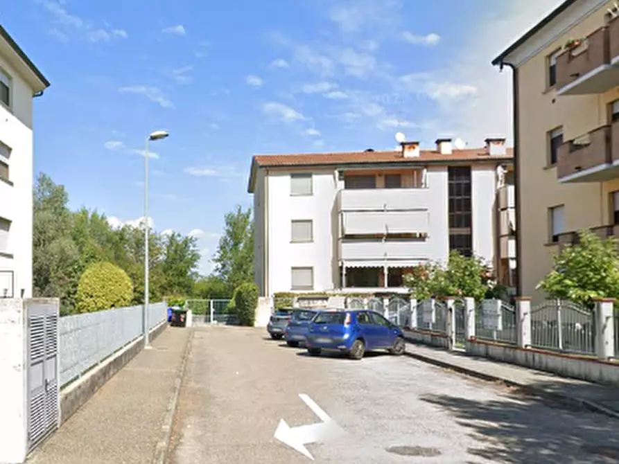 Immagine 13 di Appartamento in vendita  in Via Napoli a Colorno