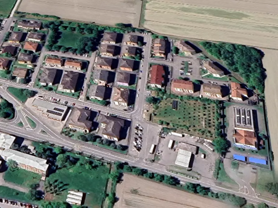 Immagine 17 di Appartamento in vendita  in Via Napoli a Colorno