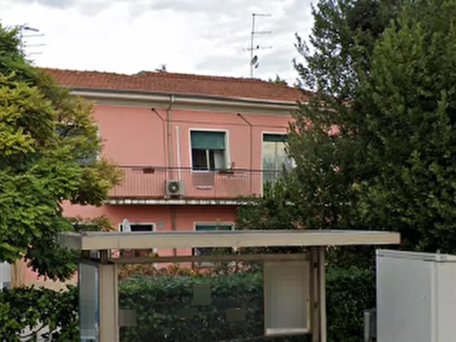 Immagine 4 di Appartamento in vendita  in Str. Mantovanella a Mantova