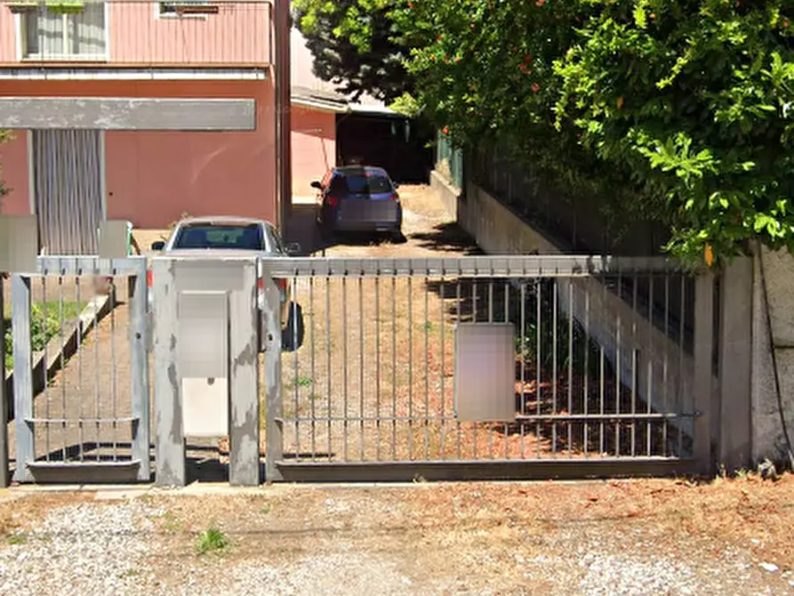 Immagine 6 di Appartamento in vendita  in Str. Mantovanella a Mantova