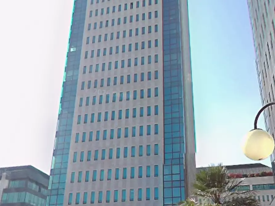 Immagine 12 di Ufficio in vendita  in Via Torri Bianche a Vimercate