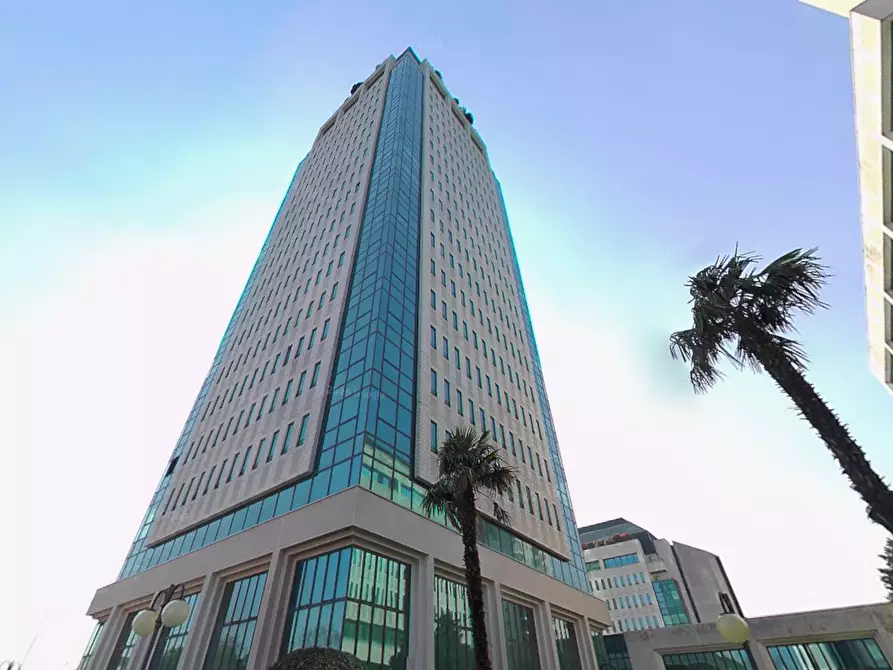 Immagine 15 di Ufficio in vendita  in Via Torri Bianche a Vimercate