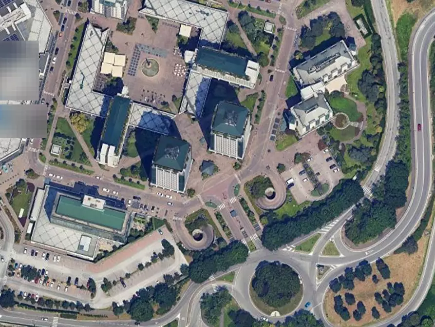 Immagine 32 di Ufficio in vendita  in Via Torri Bianche a Vimercate