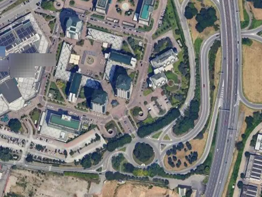 Immagine 33 di Ufficio in vendita  in Via Torri Bianche a Vimercate