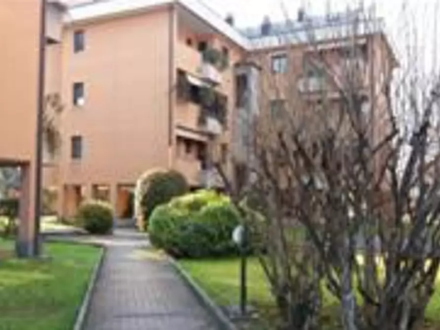 Immagine 20 di Appartamento in vendita  in Via San Vitale a Seregno