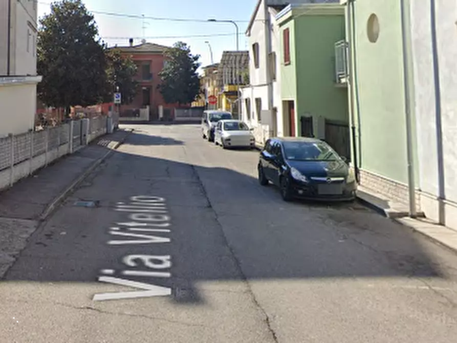 Immagine 12 di Casa indipendente in vendita  in Via Vitellio a Viadana