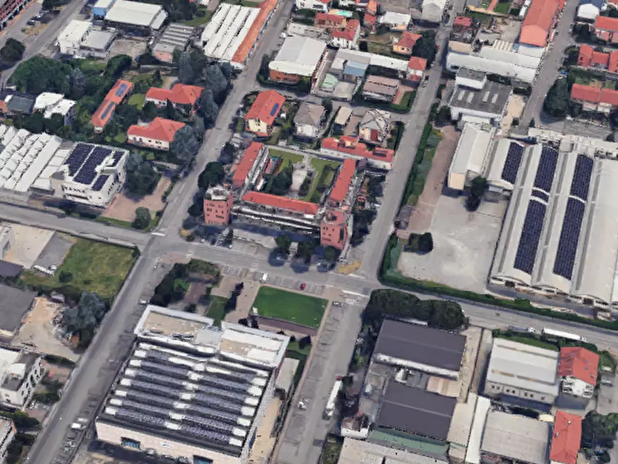 Immagine 14 di Appartamento in vendita  in Via Remo Brambilla a Concorezzo